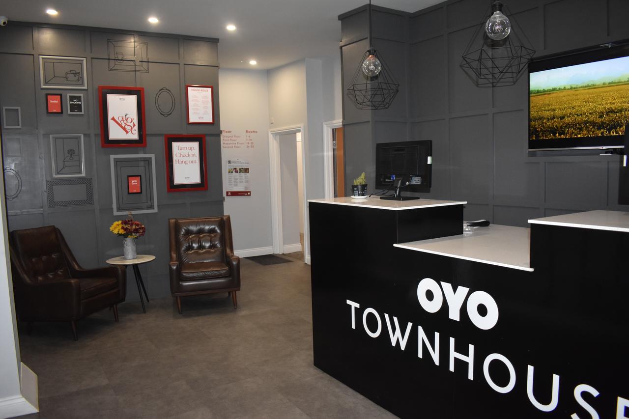 Hotel Oyo Townhouse 16 Ilford Hill Zewnętrze zdjęcie